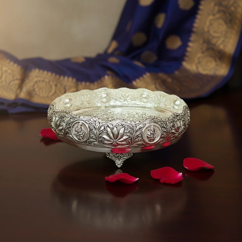 VPH Gift Store Elegant 10 Inch Radha Lakshmi Plate in Antique German Silver