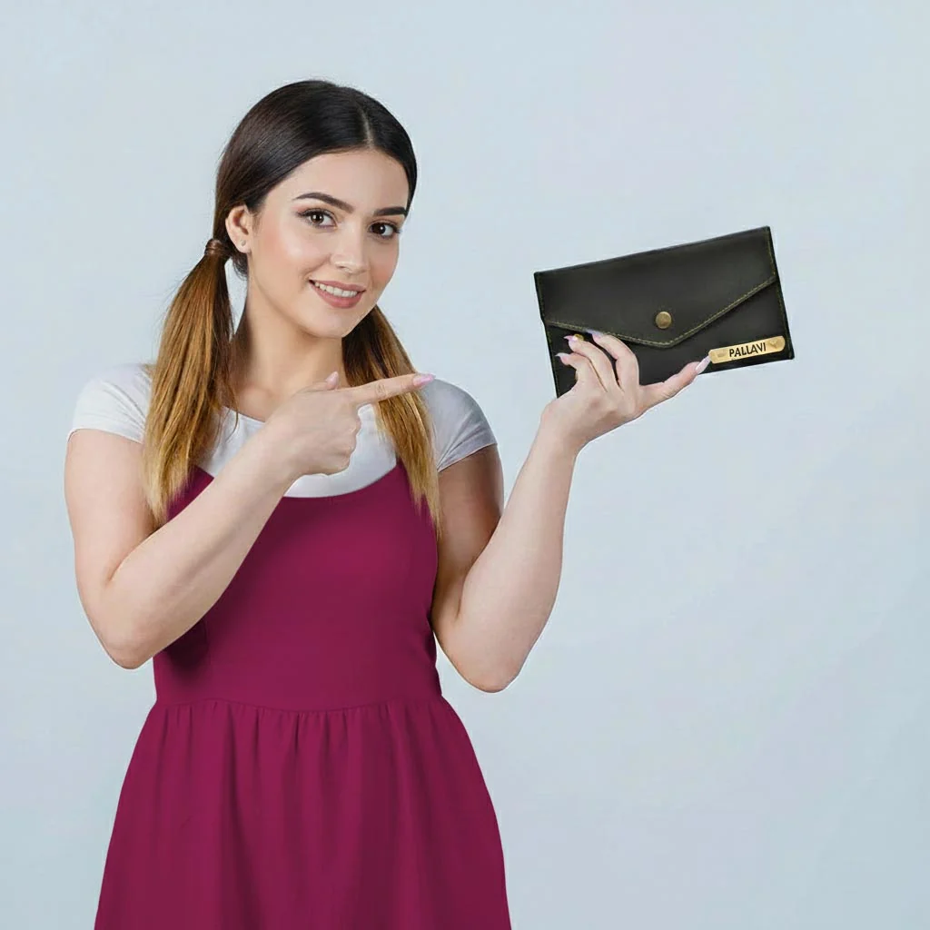 Zpics Customizable Women’s Wallet with Name and Personalized Charm
